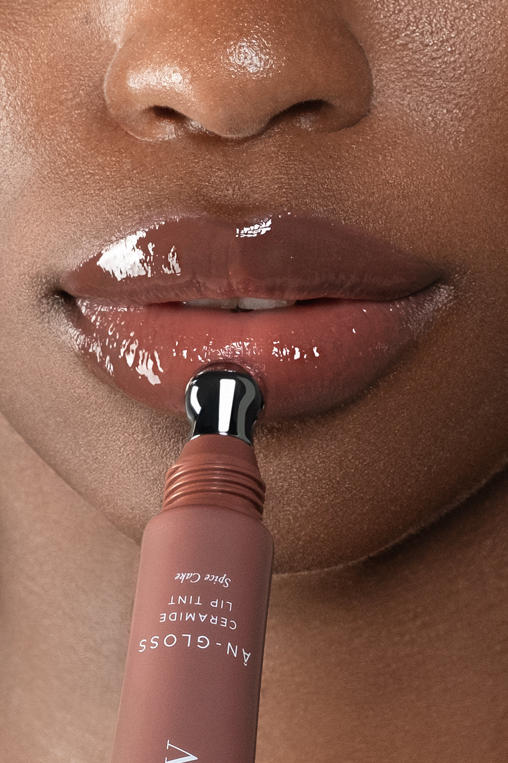 ân-gloss Cermide Lip Treatment